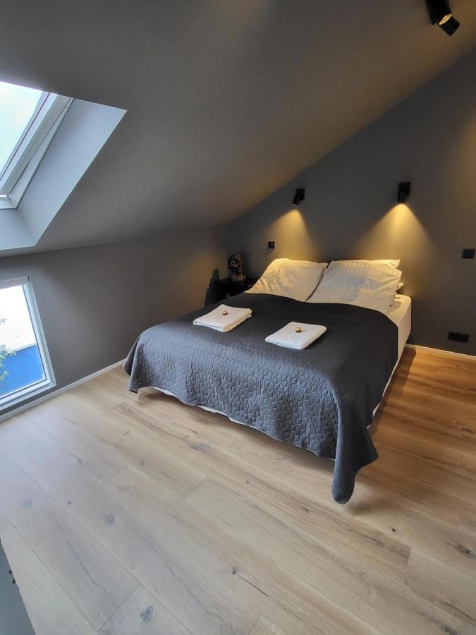 Astro Hverfisgata Reykjavik Bagian luar foto